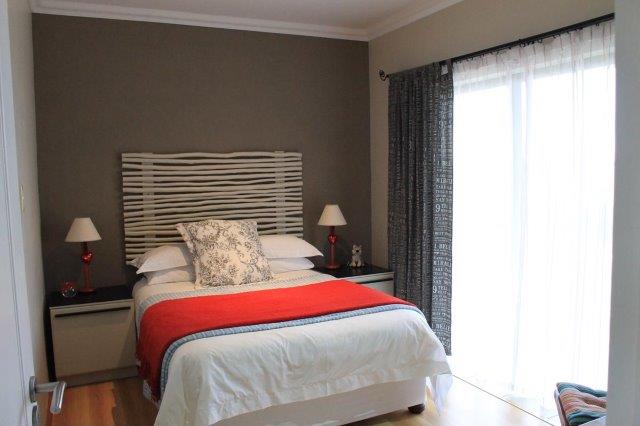 4 Bedroom Property for Sale in Myburgh Park Western Cape